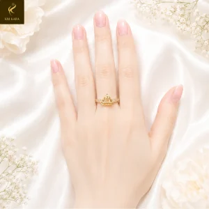Nhẫn Vàng 9999 Nữ Kim Kara Mặt Tam Giác Nổi Đính Đá Trắng Sang Trọng
