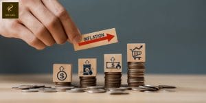 Nên tích lũy vàng hay tiền mặt trong thời kỳ lạm phát?