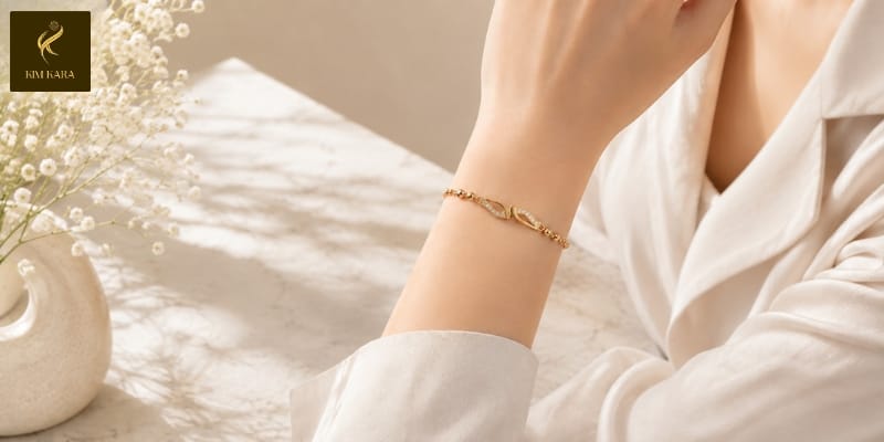 10+ Mẫu Quà Sinh Nhật Bằng Trang Sức Vàng Tinh Tế, Ý Nghĩa Cho Người Thân, Người Yêu