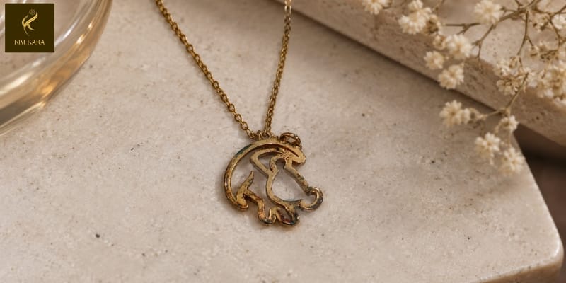 5 Cách Vệ Sinh Nhẫn Vàng Bị Đen Sáng Bóng Như Mới Tại Nhà